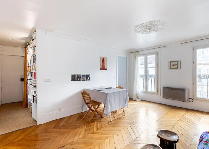Guestready - Bright Parisian Charm • Chateau D'eau *